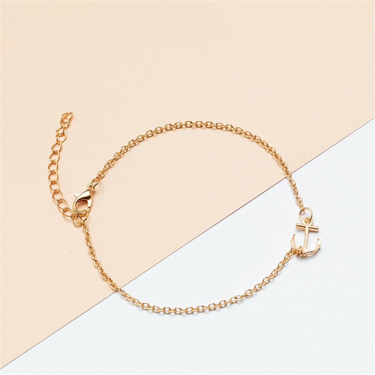 18K Gold-Plated Anchor Charm Anklet, gold anklet bracelet, vintage-inspired design, detail close-up