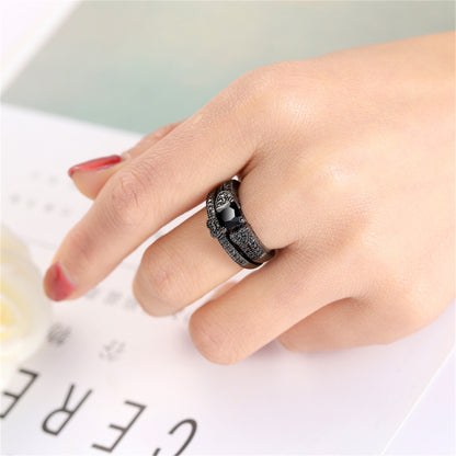 Black Crystal and Black Cubic Zirconia Heart Princess-Cut Ring and Pavé Band, jewelry gift sets for women, detail close-up