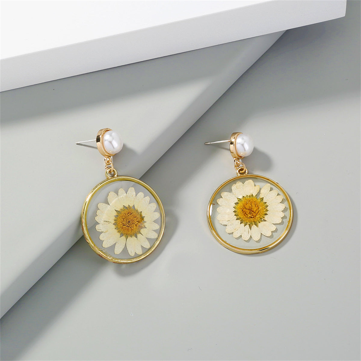 Pearl and 18K Gold-Plated Resin Mum Drop Earrings, gold drop earrings for women, vintage-inspired design, lifestyle look