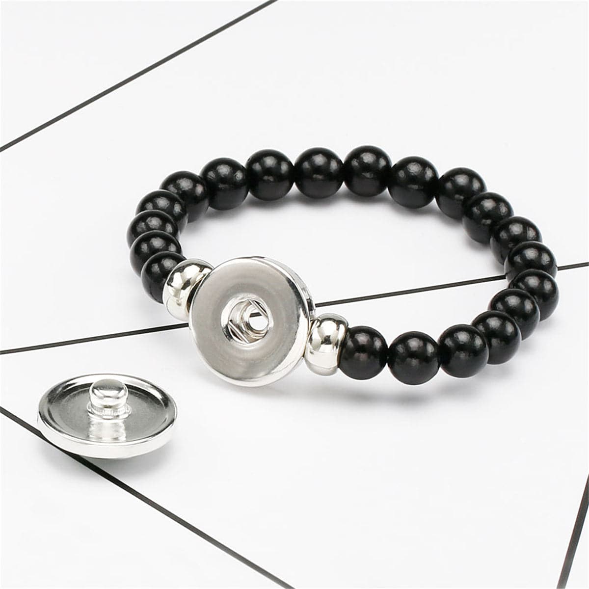 Black Resin & Silver-Plated Green Alien Beaded Stretch Bracelet
