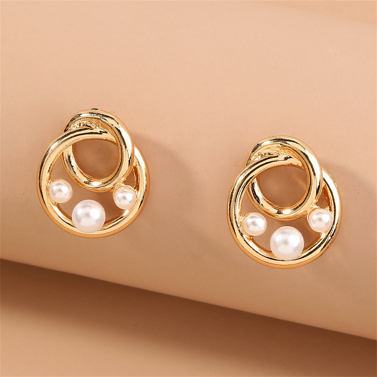 Pearl & 18K Gold-Plated Interlock Circle Stud Earrings
