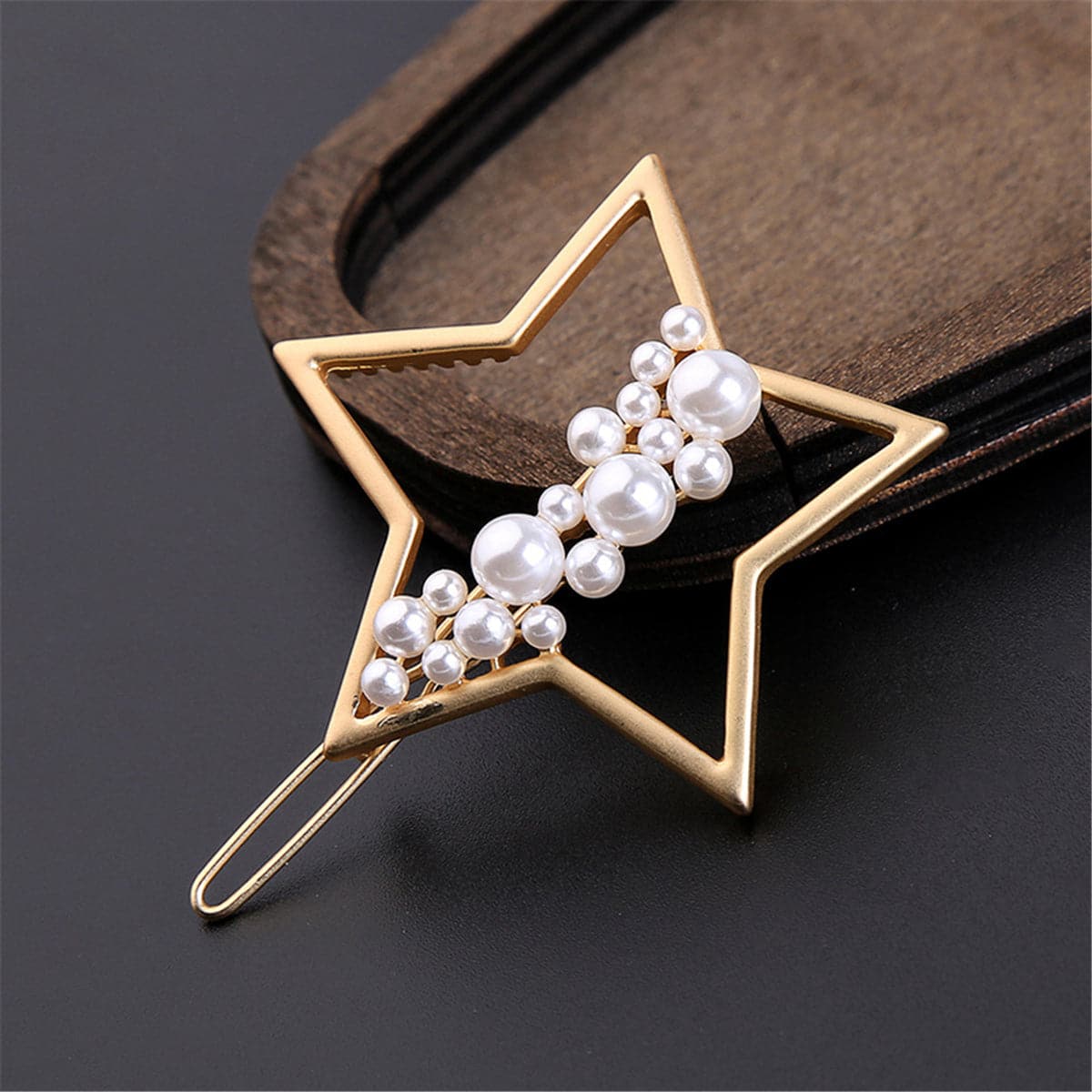 Pearl & 18K Gold-Plated Star Hair Clip