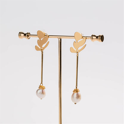 Pearl and 18K Gold-Plated Leaf Drop Earrings, gold drop earrings for women, vintage-inspired design, detail close-up