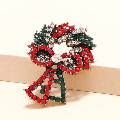 Red Cubic Zirconia and 18K Gold-Plated Christmas Wreath Brooch, gold brooch pin, dainty minimalist design, side view