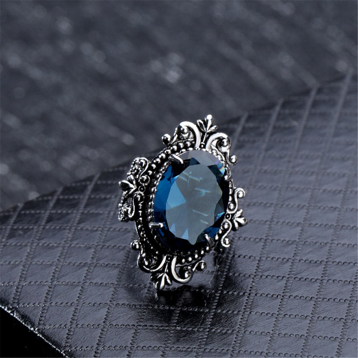 Blue Crystal & Silver-Plated Oval Filigree Ring - streetregion