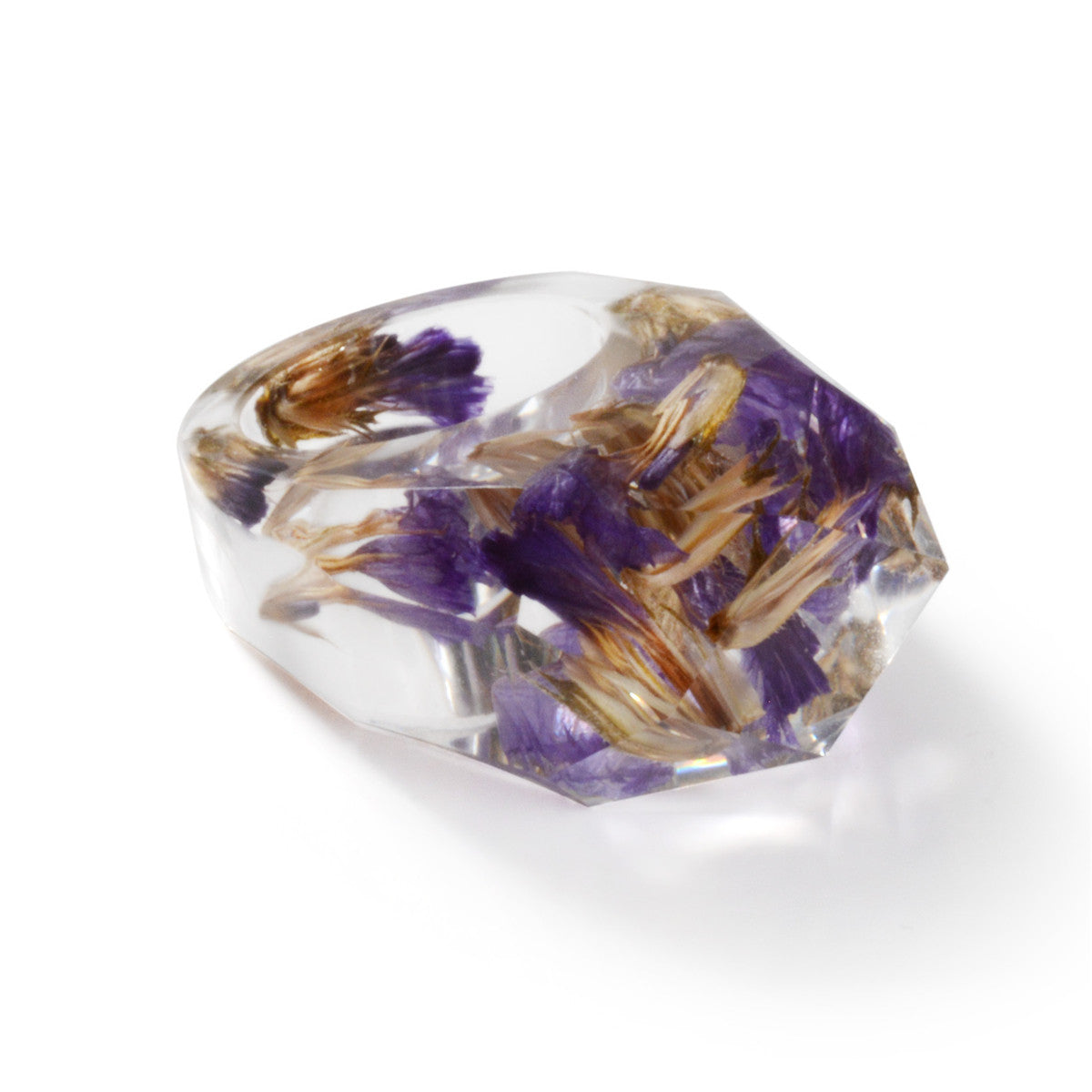 Purple and Brown Dried Flower Ring, statement rings for women, everyday style, detail close-up