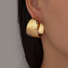 18K Gold-Plated Fish Scales C-Huggie Earrings