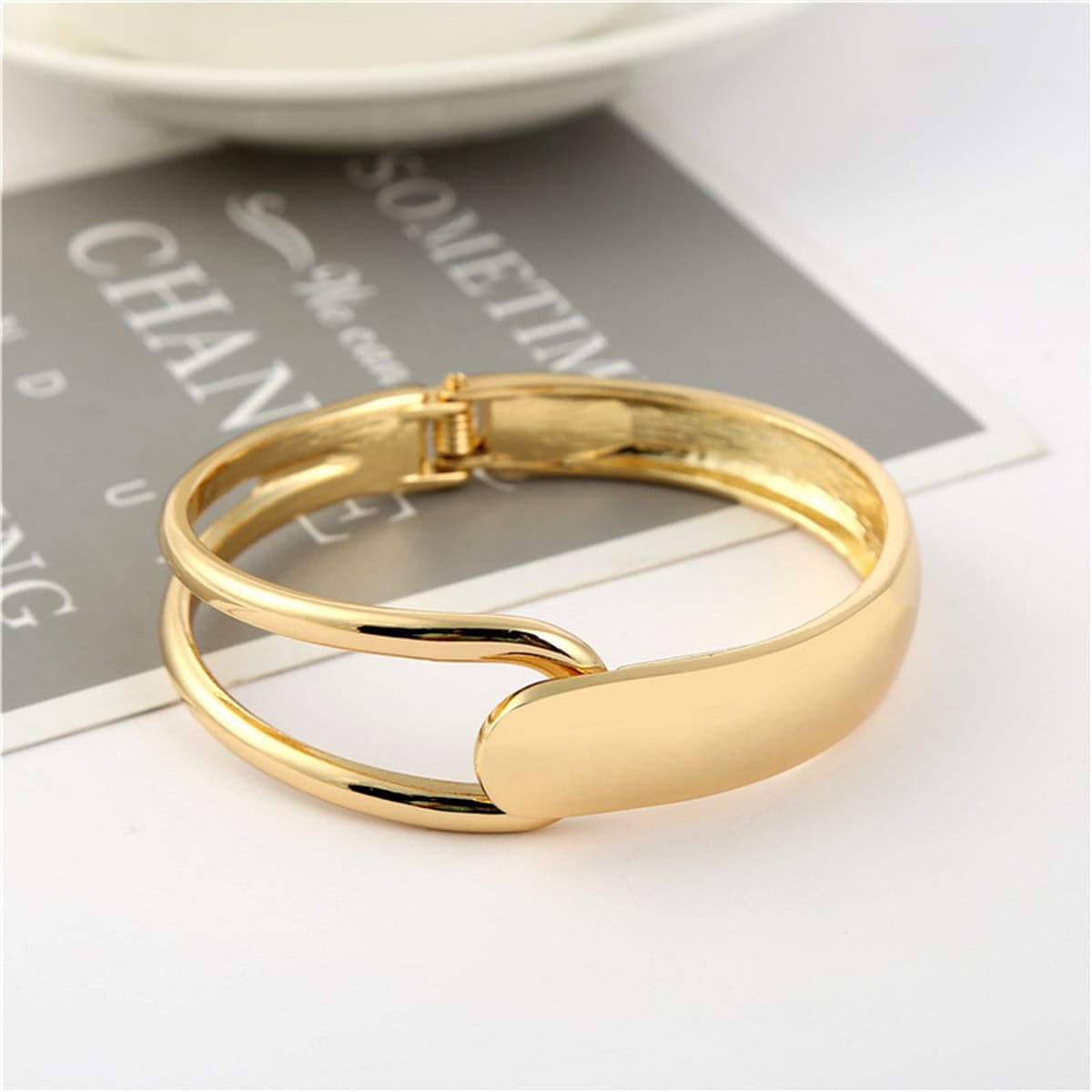 18K Gold-Plated Openwork Drop End Hinge Bangle, gold bangle bracelet, vintage-inspired design, front view