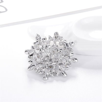 Clear Cubic Zirconia and Pearl Silver-Plated Flower Brooch, silver brooch pin, elegant gift for her, styled look