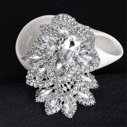 Crystal and Cubic Zirconia Rattan Brooch, brooch pin, botanical inspired, detail close-up