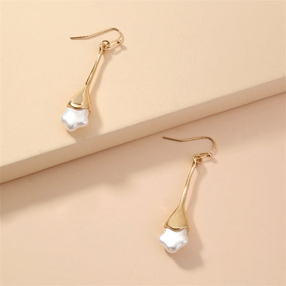 Pearl and 18K Gold-Plated Star Drop Earrings, gold drop earrings for women, elegant gift for her, lifestyle look