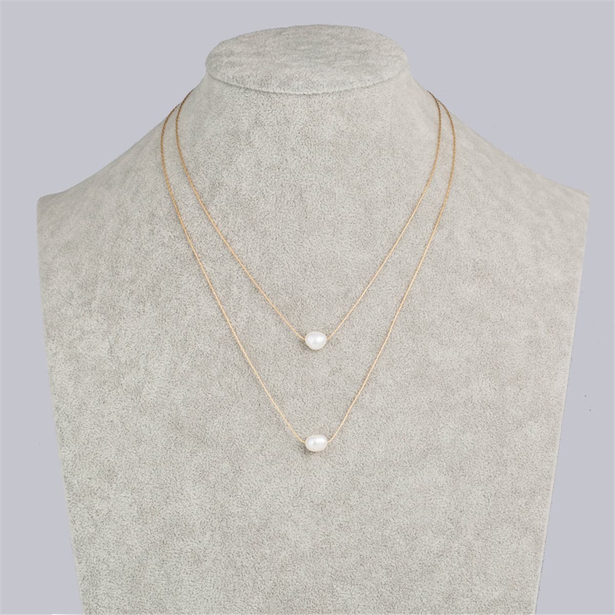 Pearl and 18K Gold-Plated Layered Pendant Necklace, gold pendant necklace for women, elegant gift for her, lifestyle look