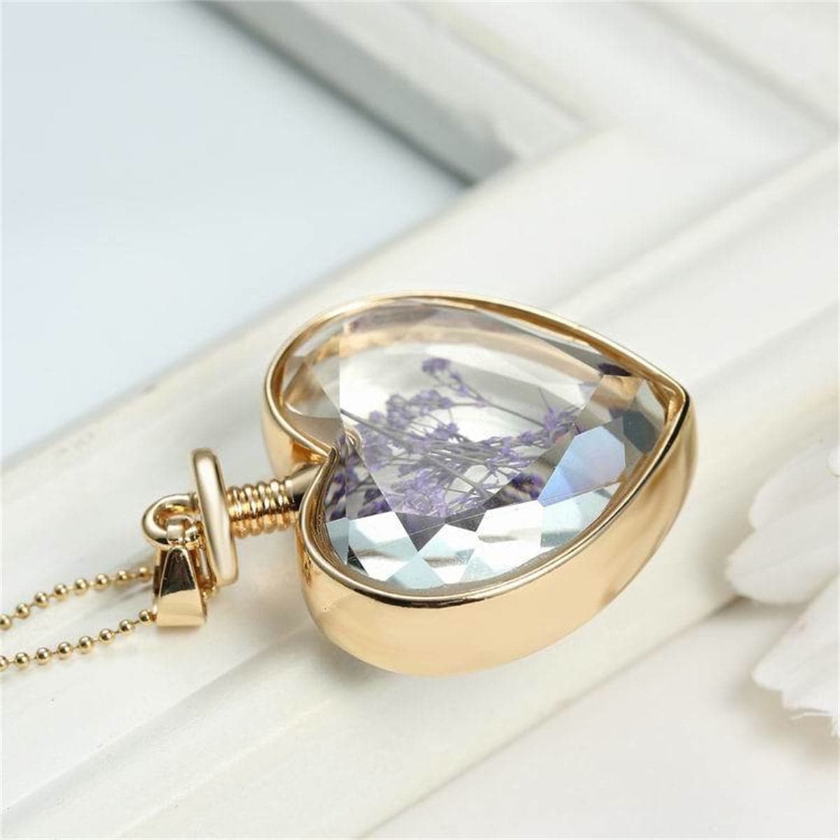 Purple Pressed Flower & 18K Gold-Plated Heart Pendant Necklace