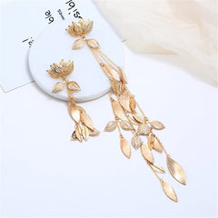Exquisite 18K gold plated drop earrings with a charming lotus and leaf design, perfect for a stylish accessory.