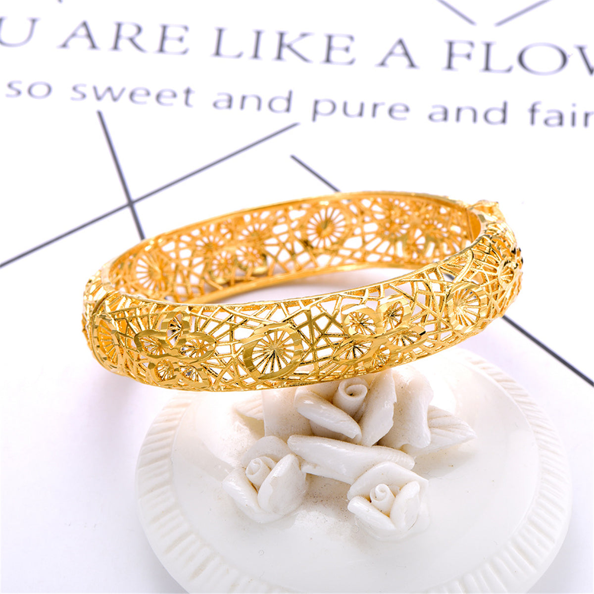18K Gold-Plated Floral Filigree Bangle