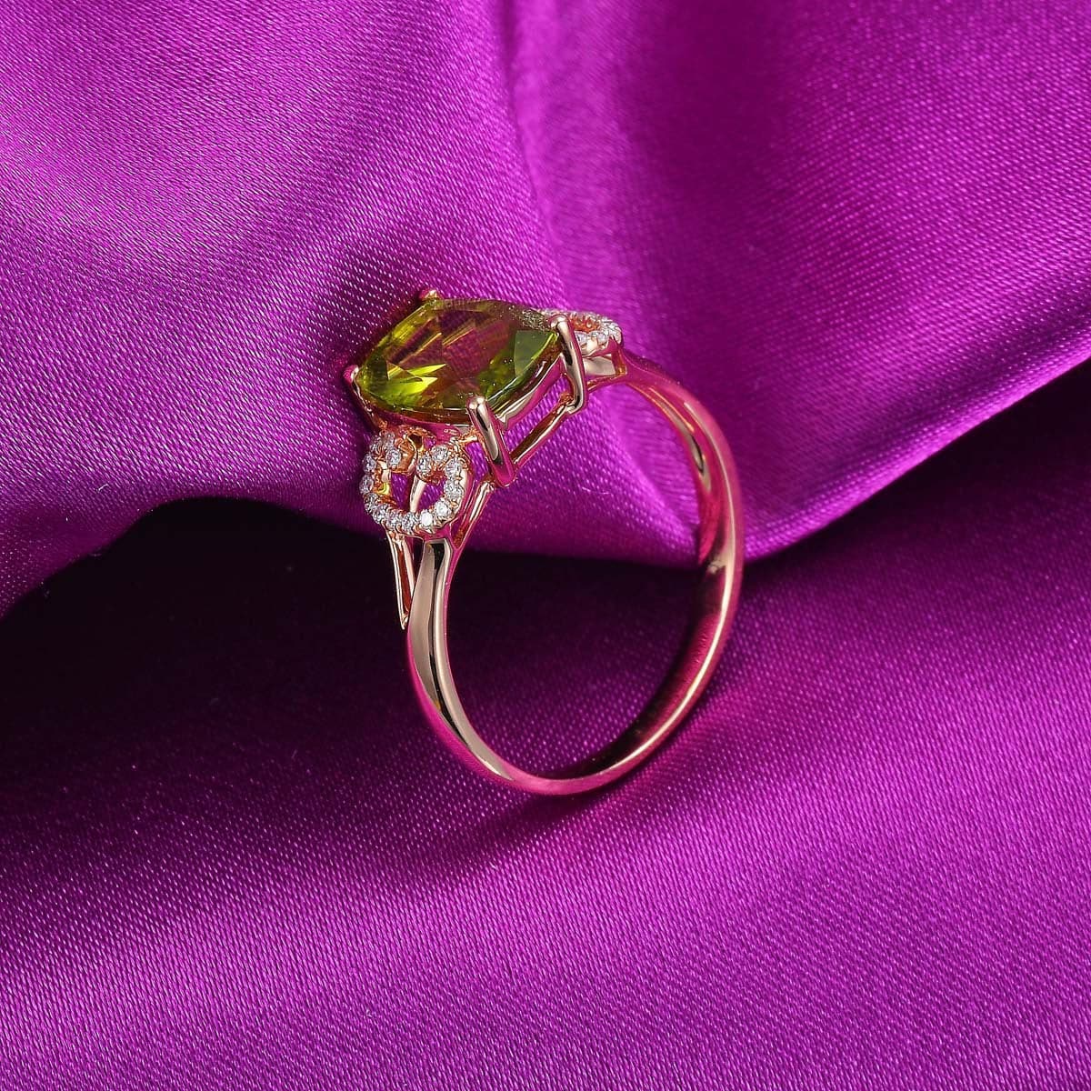 Olive Crystal & Cubic Zirconia 18K Rose Gold-Plated Oval Swirl Ring