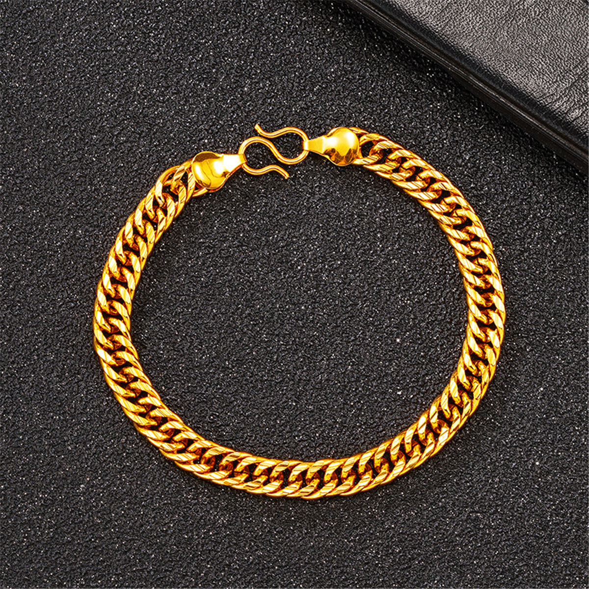 24K Gold-Plated Figaro Link Bracelet, gold bracelet for women, elegant gift for her, lifestyle look