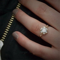 cubic zirconia & 18k Rose Gold-Plated Round Ring - streetregion