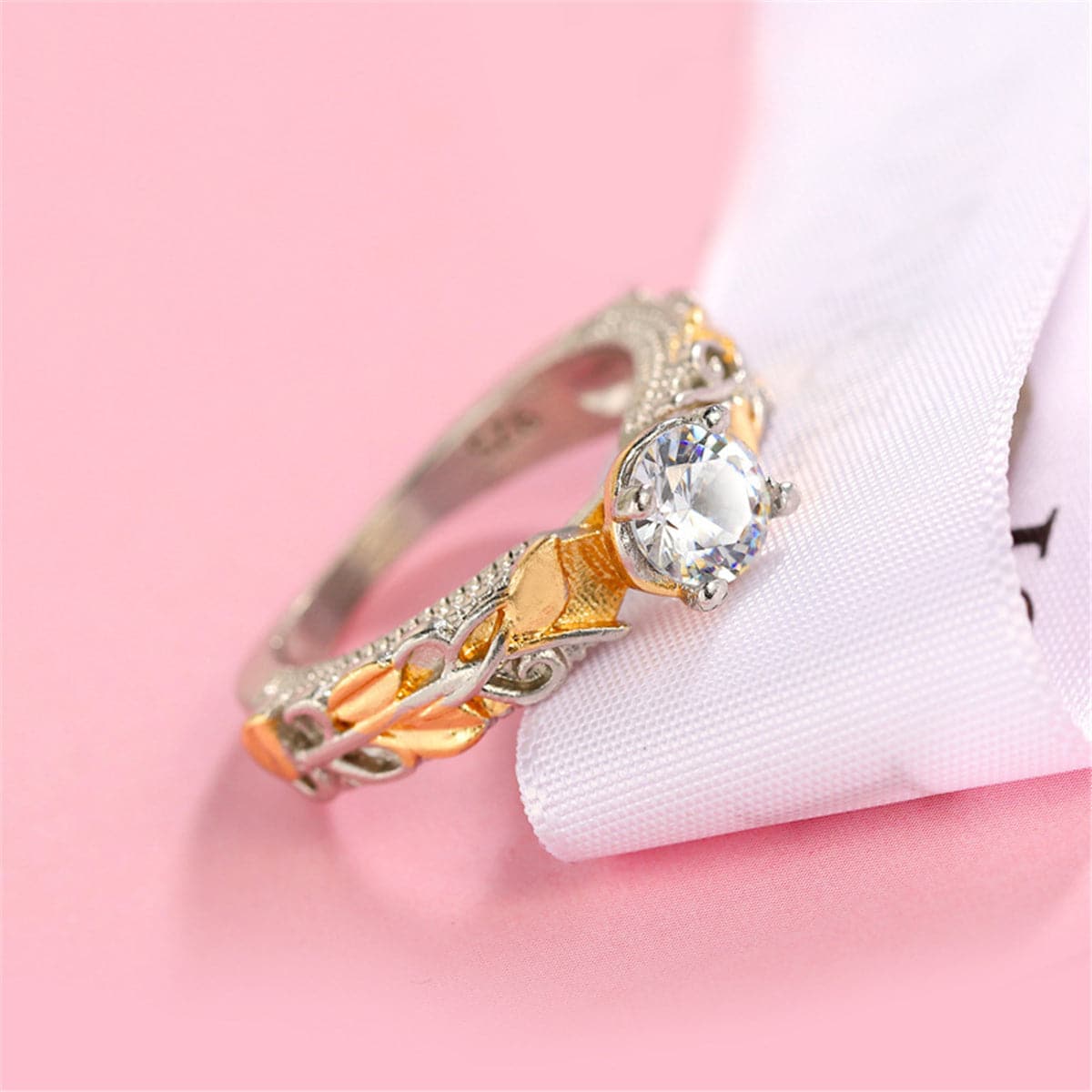 Crystal & Two-Tone Cocktail Ring - streetregion