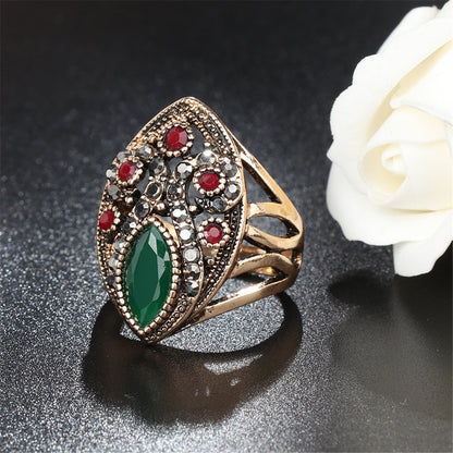 Green and Red Resin 18K Gold-Plated Geometric Ring, gold statement rings for women, vintage-inspired design, lifestyle look