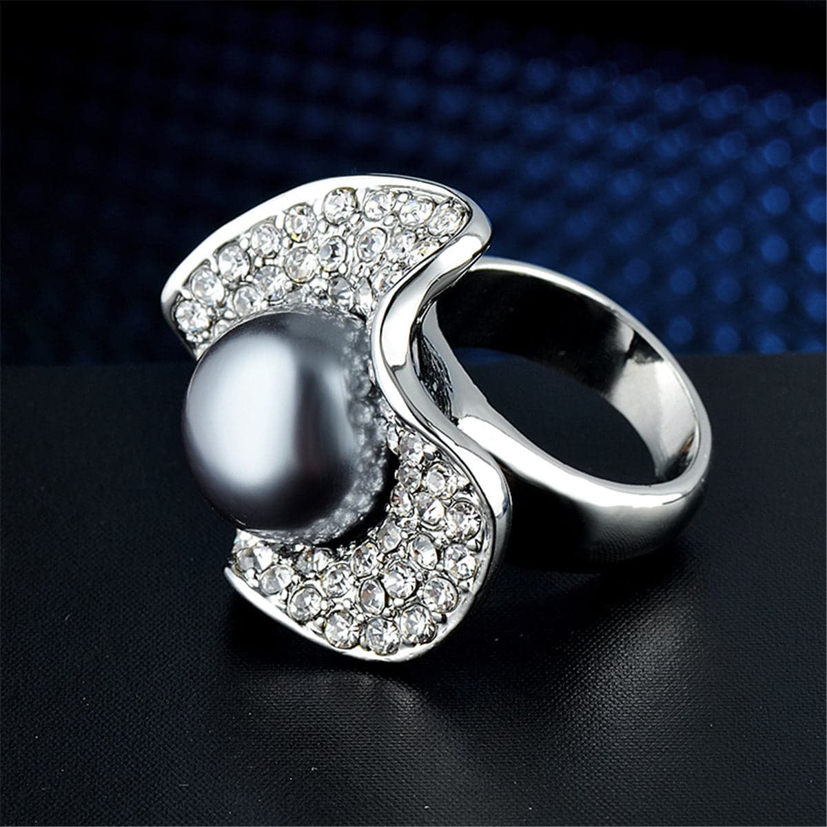 Gray Pearl & Cubic Zirconia Silver-Plated Lotus Ring