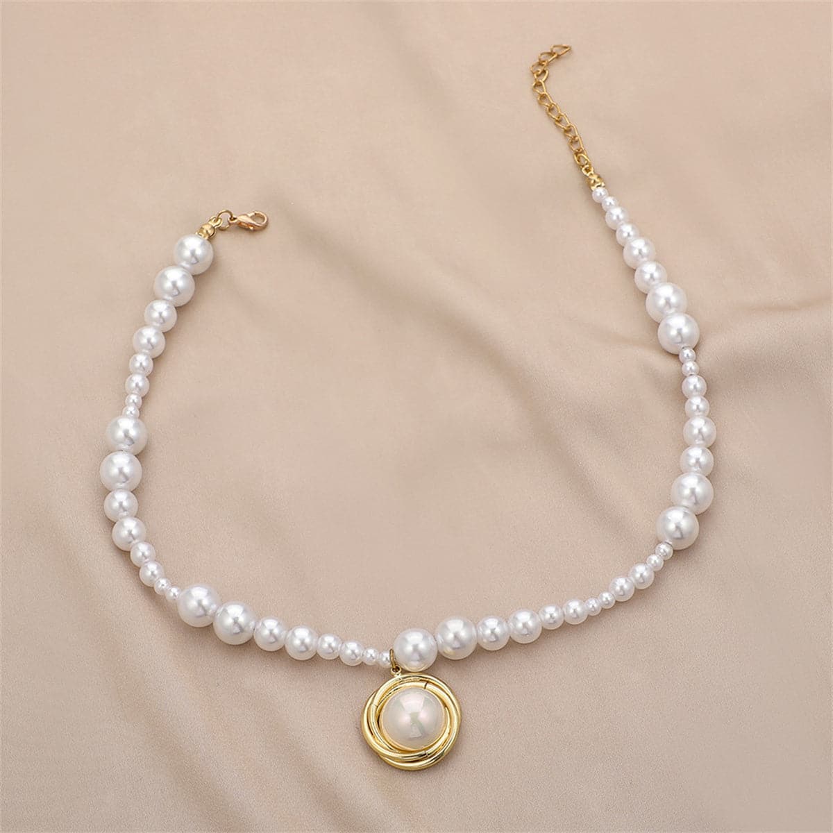 Pearl and 18K Gold-Plated Round Pendant Necklace, gold pendant necklace for women, elegant gift for her, lifestyle look