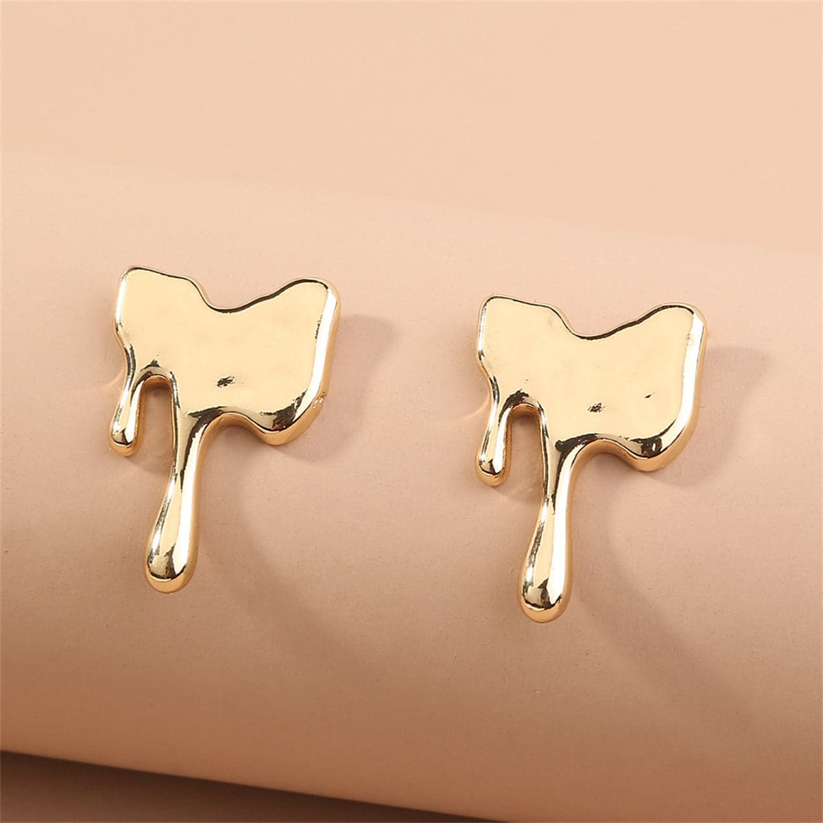 18K Gold-Plated Melted Geometric Stud Earrings, gold stud earrings for women, vintage-inspired design, detail close-up