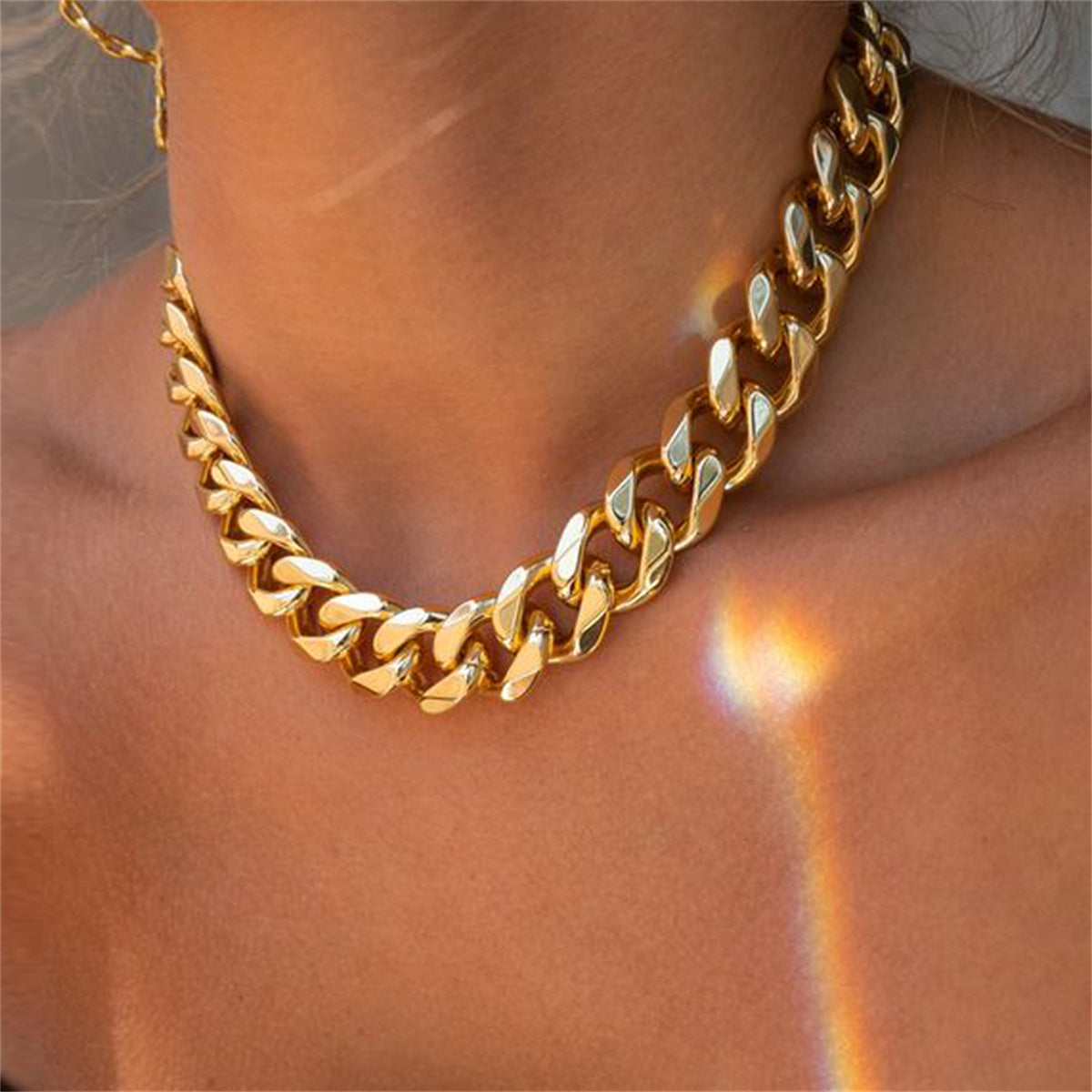 18K Gold-Plated Curb Chain Necklace, gold pendant necklace for women, everyday style, front view