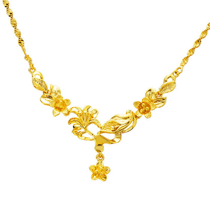 18K Gold-Plated Flower Statement Necklace, gold pendant necklace for women, elegant gift for her, detail close-up