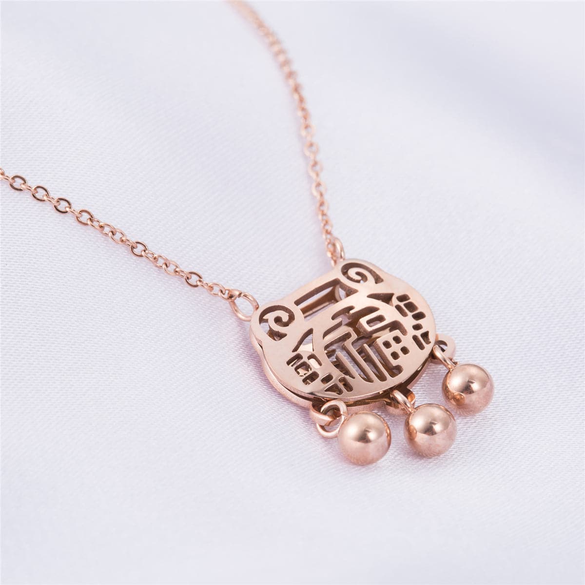 18K Rose Gold-Plated Lock Of Longevity Pendant Necklace, rose gold pendant necklace for women, botanical inspired, side view