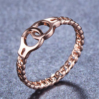 18k Rose Gold-Plated Handcuffs Ring - streetregion