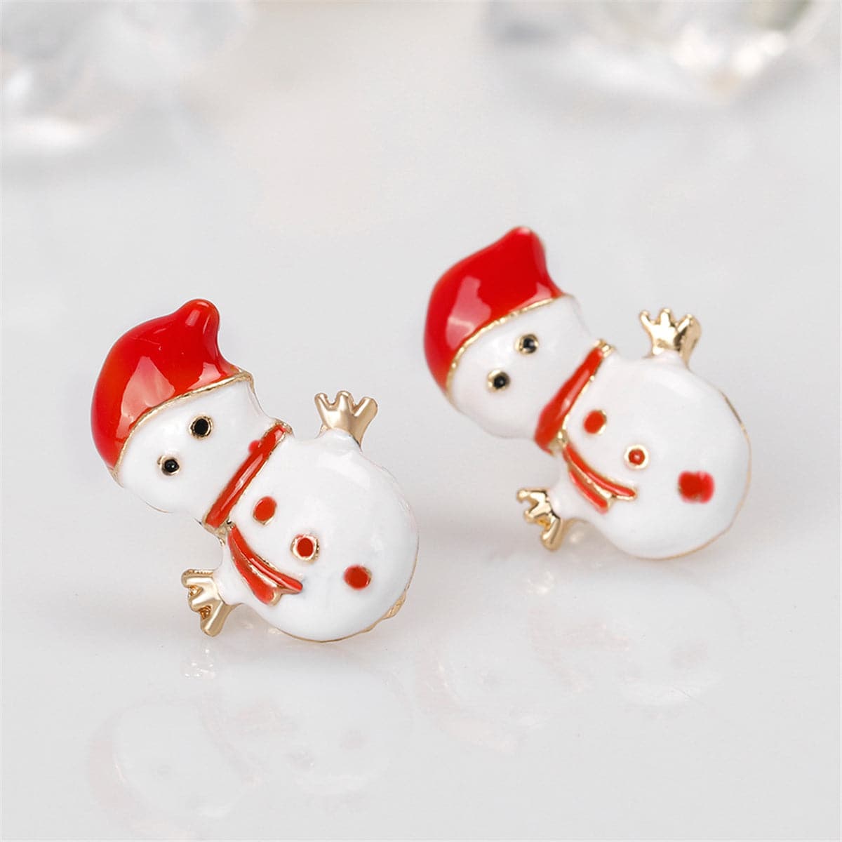 White and Bundled Snowman Stud Earrings, stud earrings for women, botanical inspired, lifestyle look