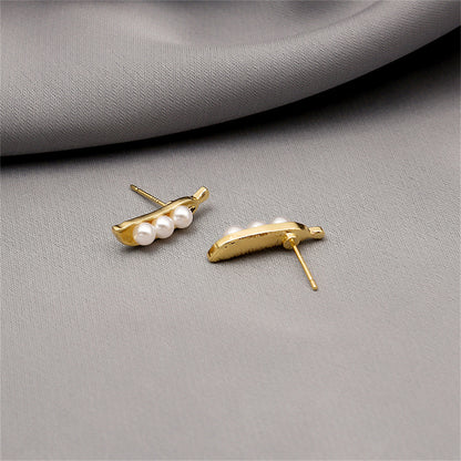 Pearl and 18K Gold-Plated Pea Pod Stud Earrings, gold stud earrings for women, everyday style, lifestyle look