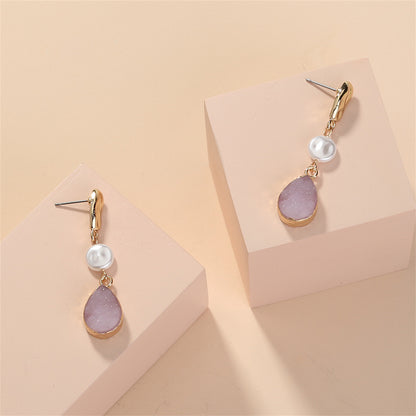 Pearl and Pink Resin 18K Gold-Plated Drop Earrings, gold drop earrings for women, everyday style, detail close-up
