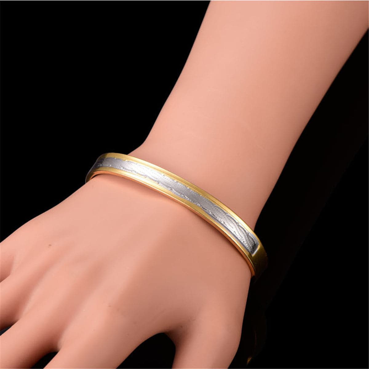 Two-Tone Rope-Accented Cuff