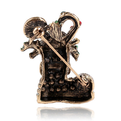 Red Cubic Zirconia and Enamel 18K Gold-Plated Christmas Boots Brooch, gold brooch pin, everyday style, detail close-up