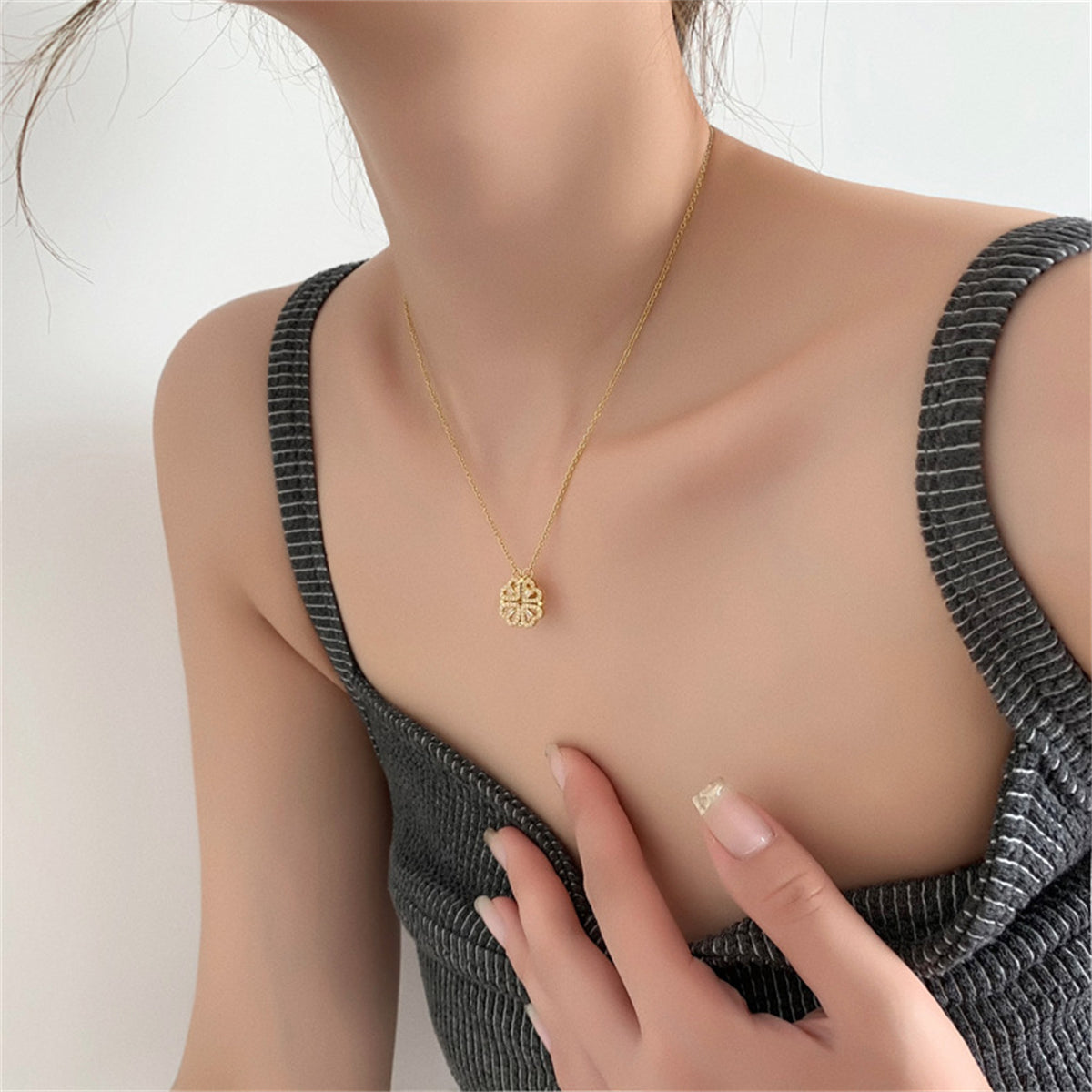 Cubic Zirconia and 18K Gold-Plated Heart Clover Pendant Necklace, gold pendant necklace for women, detail close-up