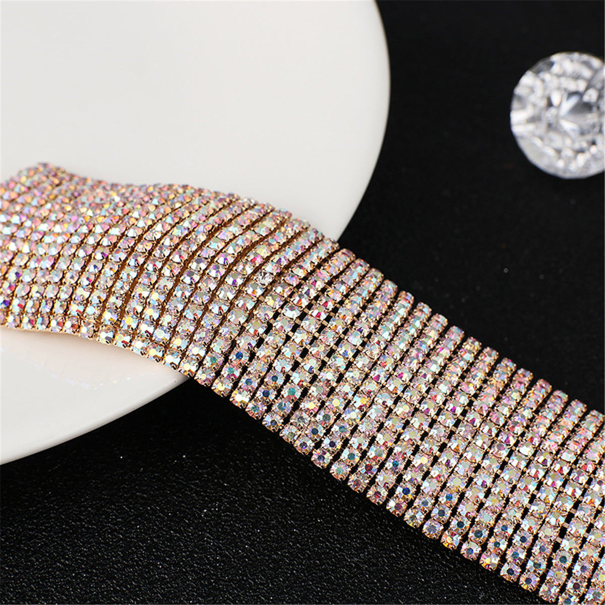 Cubic Zirconia and 18K Gold-Plated Layer Bracelet, gold bracelet for women, vintage-inspired design, lifestyle look