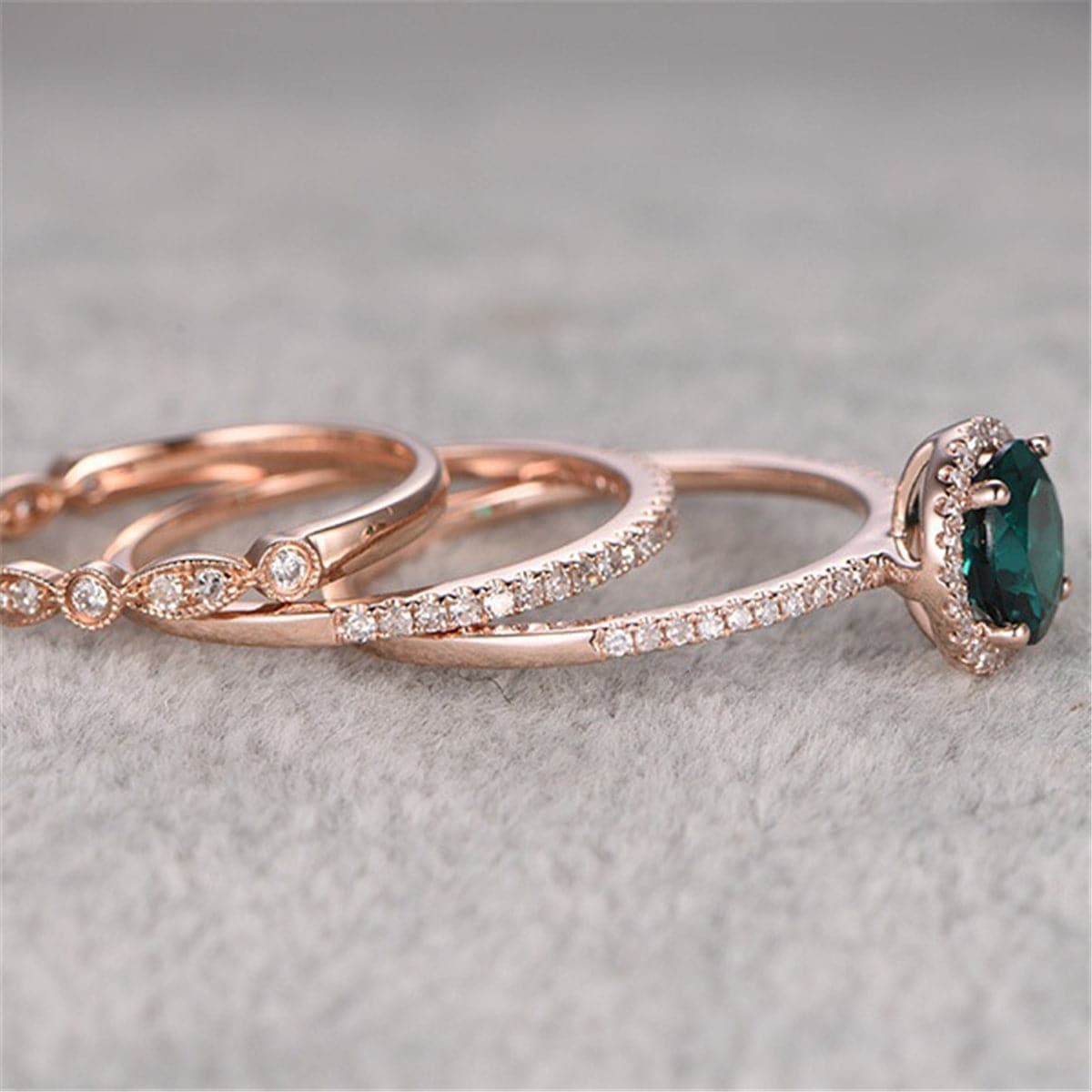 Green Crystal & cubic zirconia Ring Set - streetregion