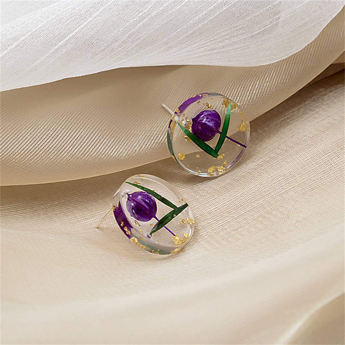Blue Flower and Resin Silver-Plated Round Stud Earring, silver stud earrings for women, dainty minimalist design, front view