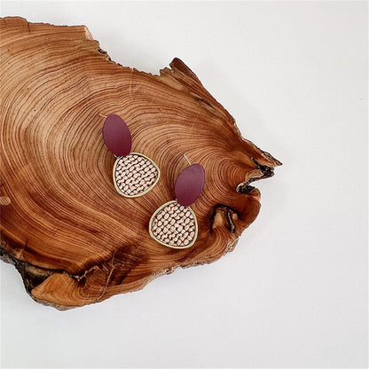 Brown Polystyrene and 18K Gold-Plated Woven Tiered Oval Drop Earrings, gold drop earrings for women, lifestyle look