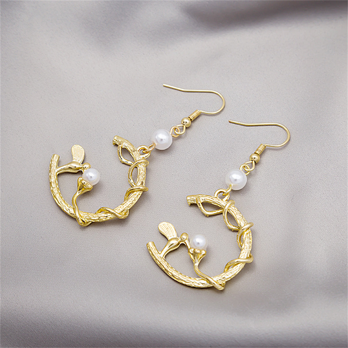 Pearl and 18K Gold-Plated Bird Circle Drop Earring, gold drop earrings for women, vintage-inspired design, side view
