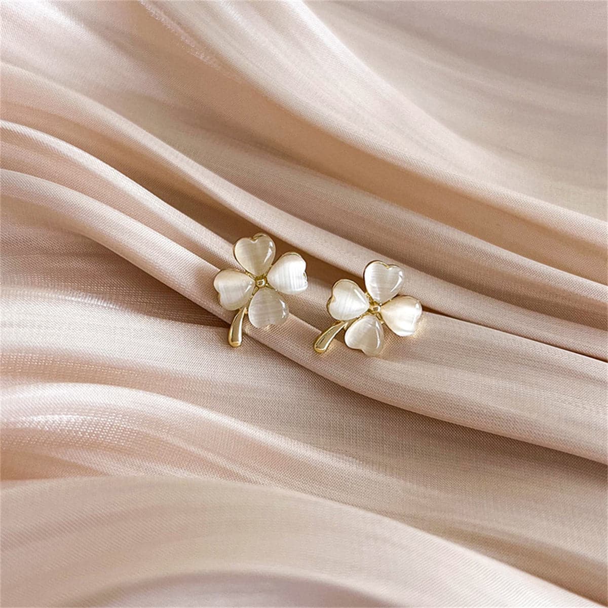 Cats Eye and 18K Gold-Plated Clover Stud Earrings, gold stud earrings for women, elegant gift for her, side view