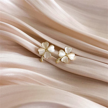 Cats Eye and 18K Gold-Plated Clover Stud Earrings, gold stud earrings for women, elegant gift for her, side view