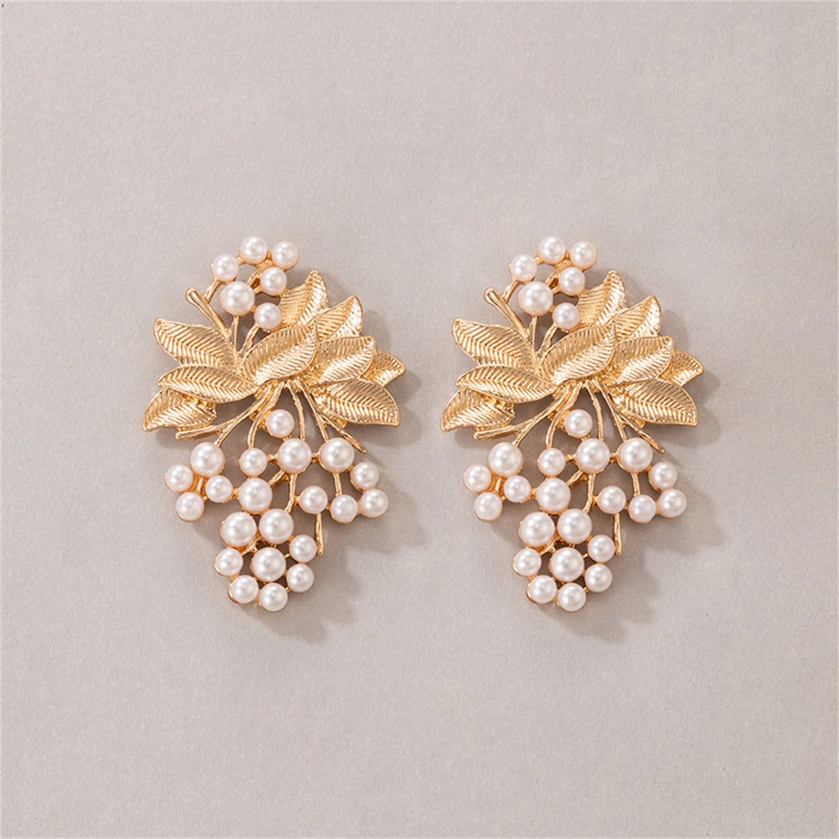 Pearl and 18K Gold-Plated Botanical Drop Earrings, gold drop earrings for women, botanical inspired, detail close-up