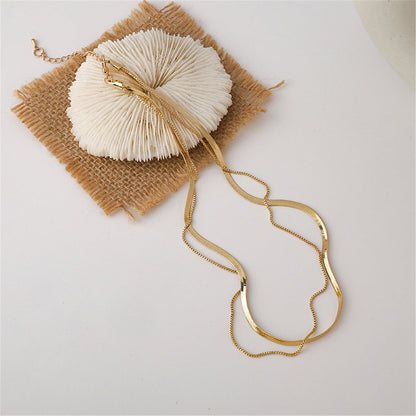 18K Gold-Plated Layered Chain Choker Necklace, gold pendant necklace for women, vintage-inspired design, side view