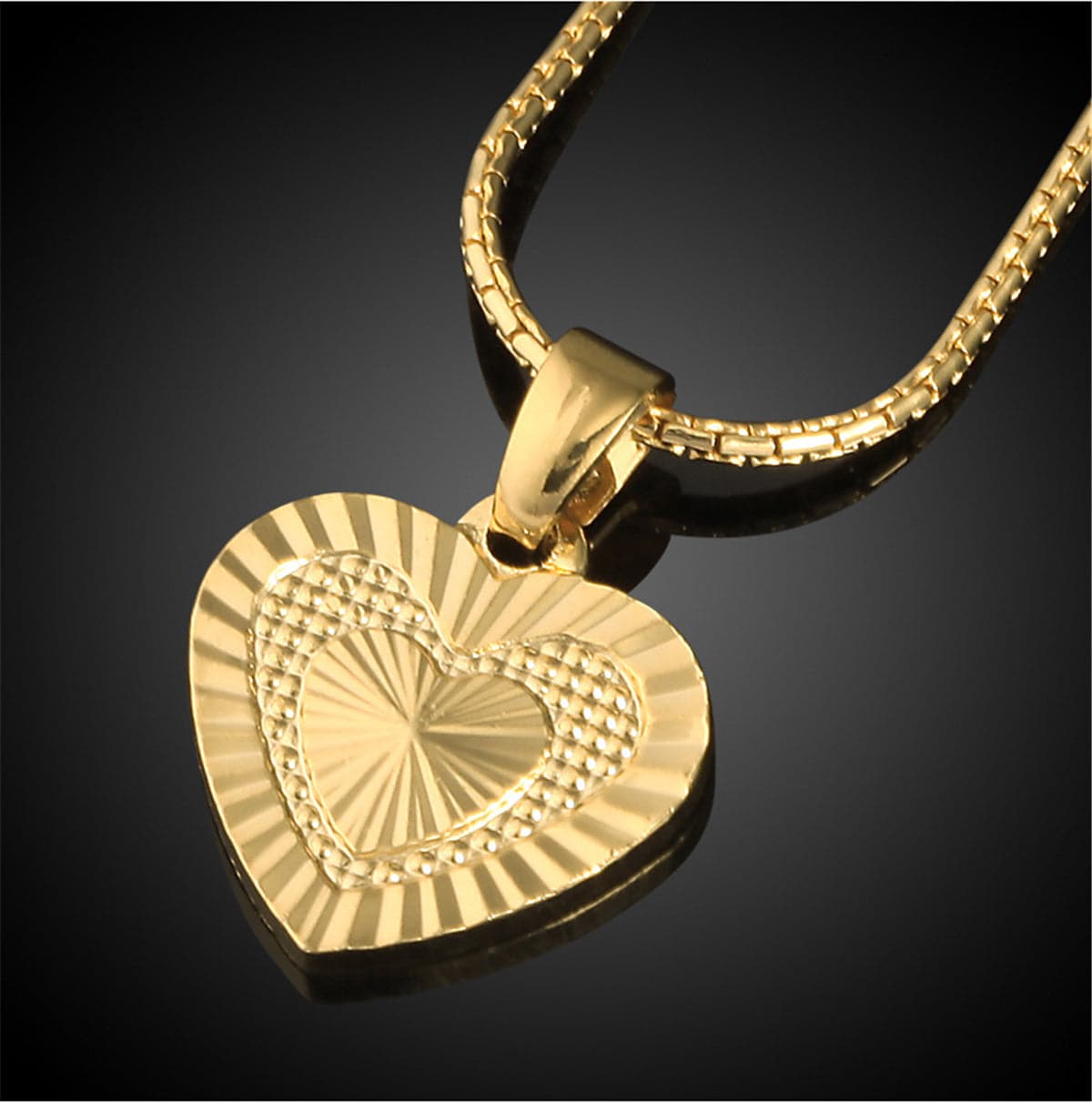 18K Gold-Plated Embroidery Heart Pendant Necklace