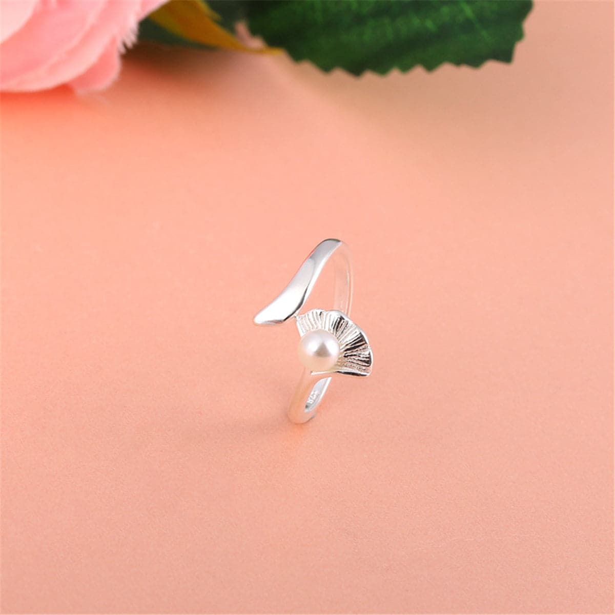 Pearl & Silver-Plated Ginkgo Leaf Bypass Ring