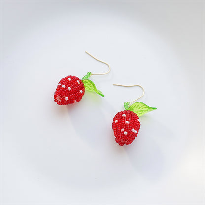 Red and Green Strawberry Drop Earrings, drop earrings for women, elegant gift for her, detail close-up