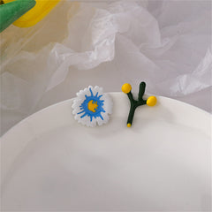 Blue & White Mismatch Flower & Branch Stud Earrings